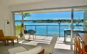 Noosa Shores Apt 29-Noosa Heads-Near Hastings St